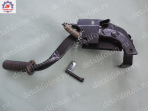 Рычаг запора замков кабины Фотон 1093/1099 1B22050200240